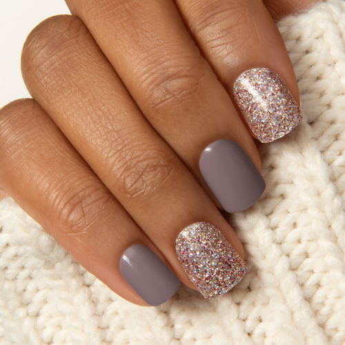 Lifetime - Squoval Weekender Press On Manicure