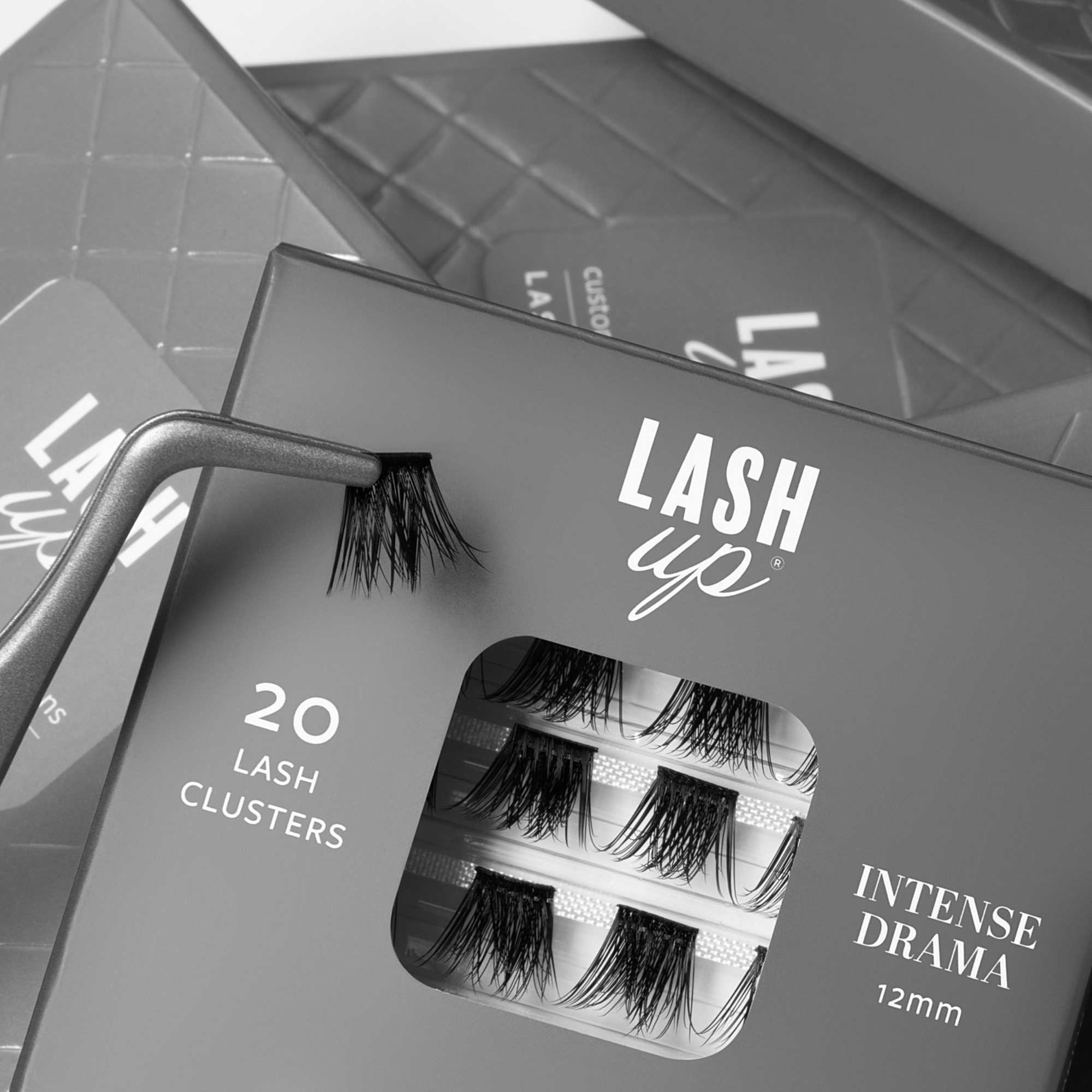 Intense Drama Lash Up Cluster -12mm