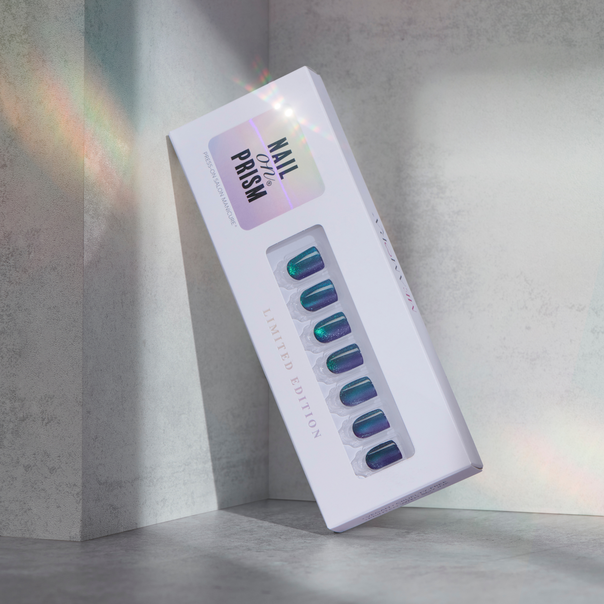 Inviting - Short Squoval Mirror Shine Prism Nail On Press On Manicure