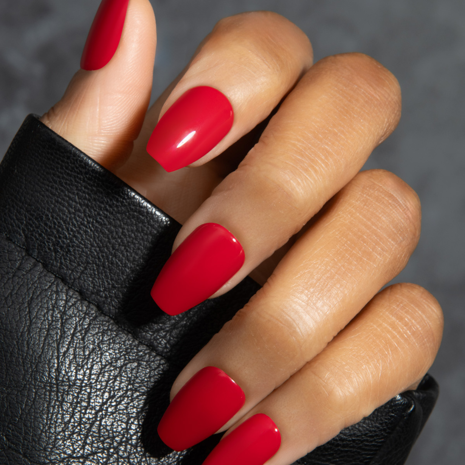 Chilli Red - Coffin Weekender Press on Manicure