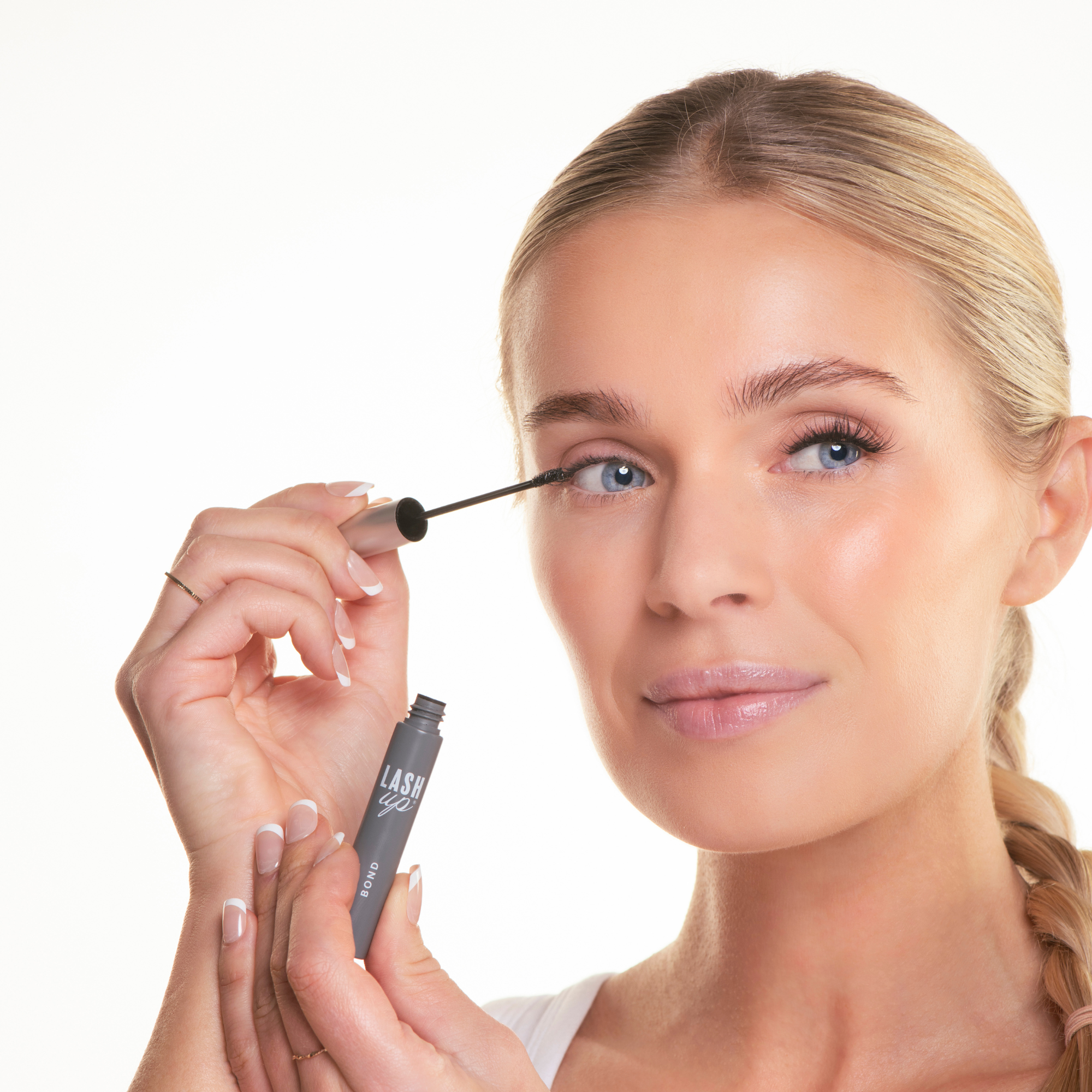 Lash Up Bond (5.2 fill weight/6g bottle)