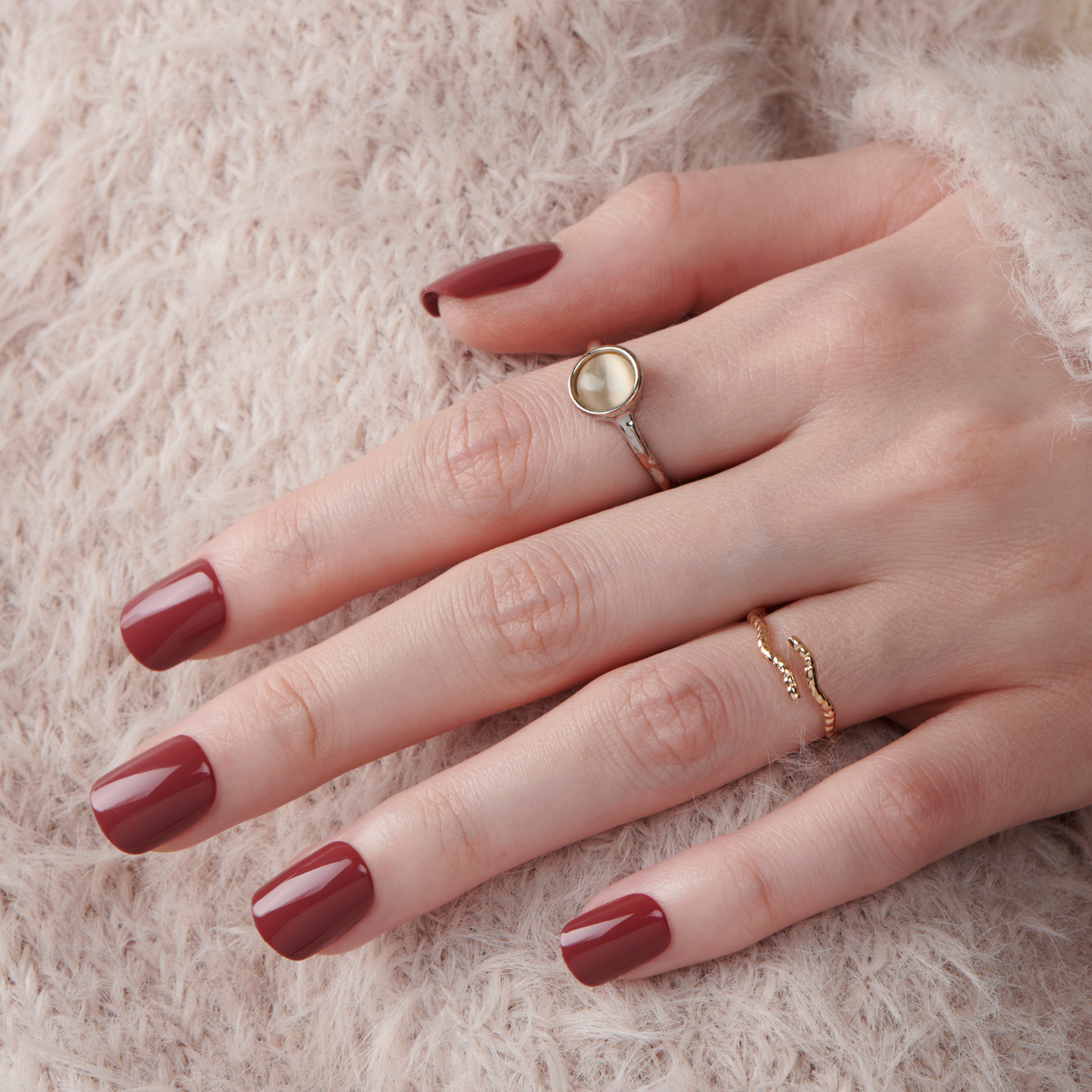 Chestnut Brown - Short Squoval Nail On Press On Manicure