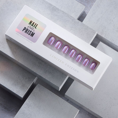 Mischievous - Short Squoval Mirror Prism Nail On Press On Manicure