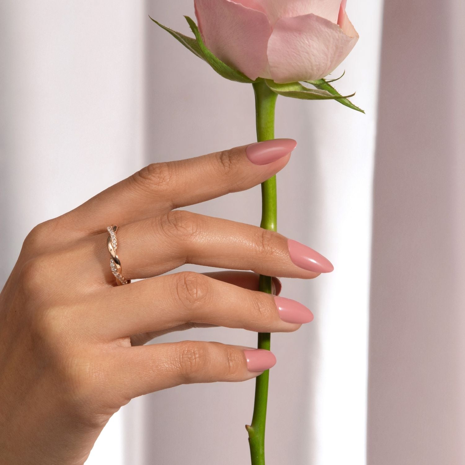 Dusky Pink - Almond Weekender Press On Manicure