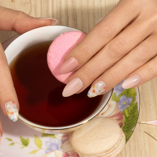 Away We Go - Almond Weekender Press On Manicure