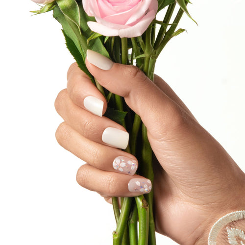 Promises- Squoval Weekender Press On Manicure