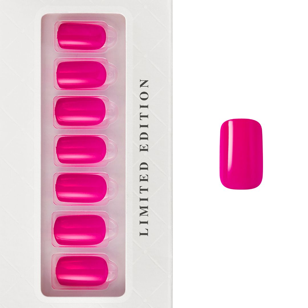 Positively Pink - Medium Squoval Press On Manicure