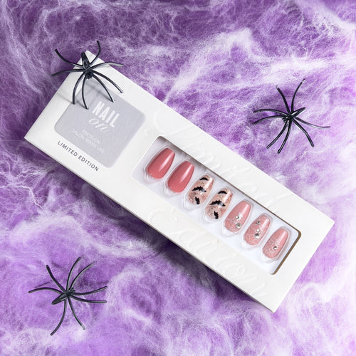 Spinning Web - Coffin Weekender Press On Manicure