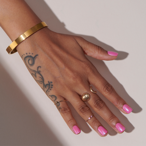 Exquisite - Short Squoval Chrome Prism Nail On Press On Manicure