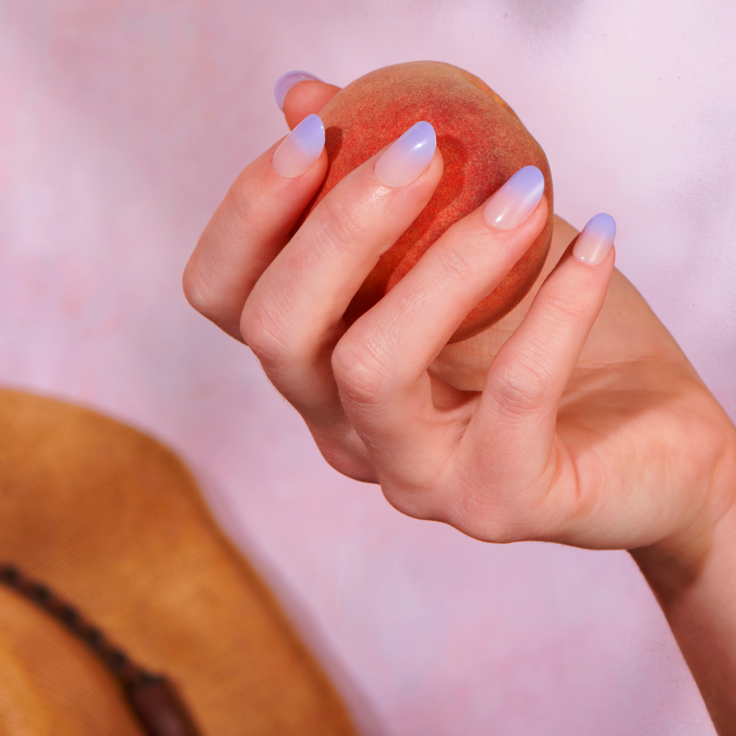 Whirlwind - Short Oval Nail On Press On Manicure