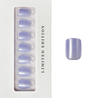 Lavender Mist - Short Squoval Press On Manicure