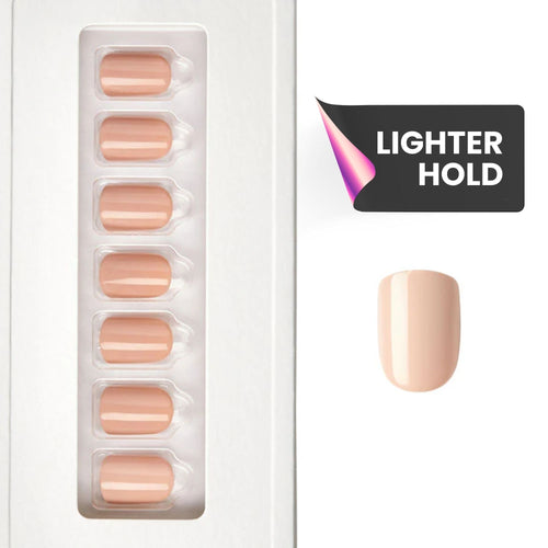 Light Neutral - Squoval Weekender Press on Manicure