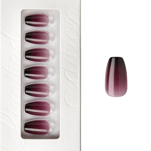 Make Believe - Medium Coffin Nail On Press On Manicure