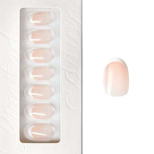 First Class - Short Oval Nail On Press On Manicure