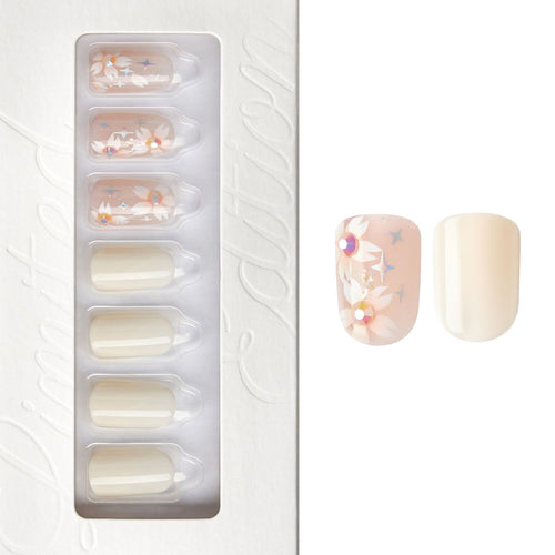 Promises- Squoval Weekender Press On Manicure