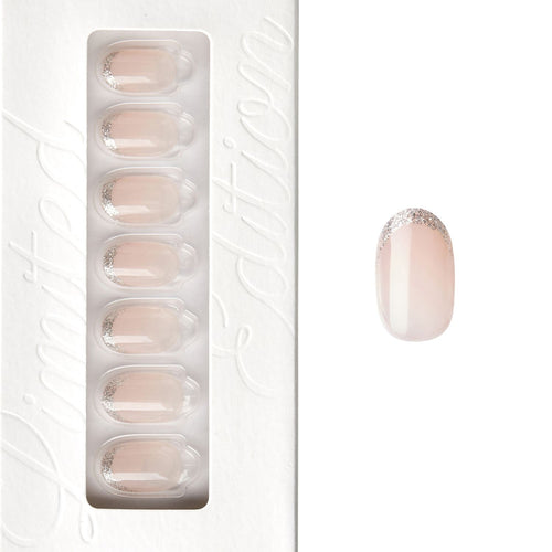 Wintertime - Short Oval Nail On Press On Manicure