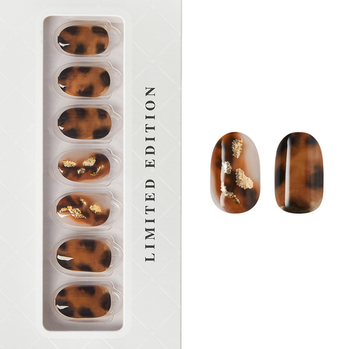 Gold Dust - Short Oval Nail On Press On Manicure