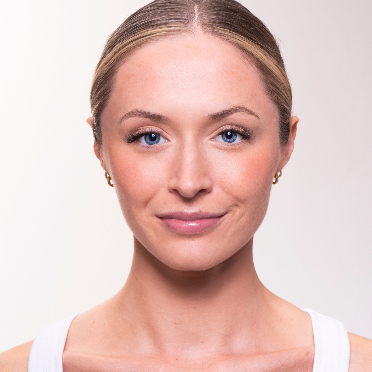 Lash Up Press-On Clusters - Classic Wispy
